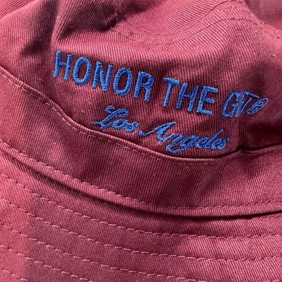 NWOT Unisex Honor The Gift Ruby Red Maroon Bucket Hat. One size - Picture 2 of 3